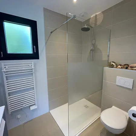 Le Clos Des Marmuzots Parking & Garden * Bayeux