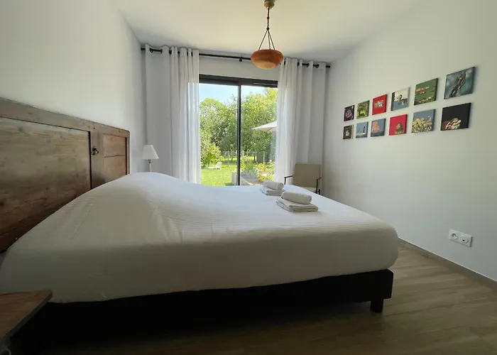 Le Clos Des Marmuzots Сasa de vacaciones