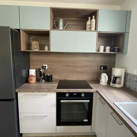 Дом отдыха Le Clos Des Marmuzots Parking & Garden *