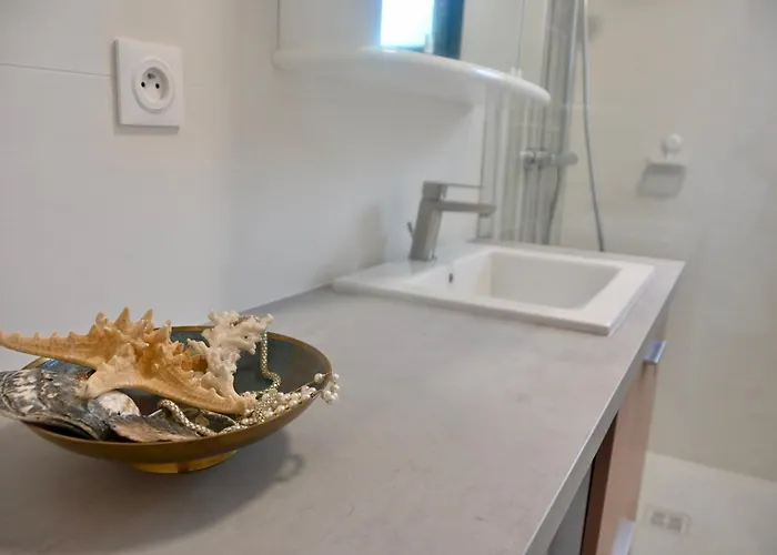 Le Clos Des Marmuzots Parking & Garden